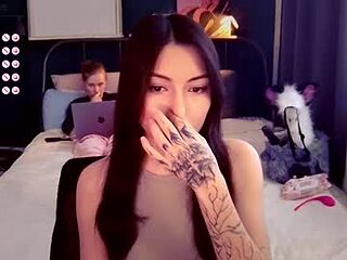 valorant_baby live webcam thumbnail