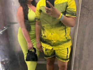 vanilla_chocolate23 live webcam thumbnail