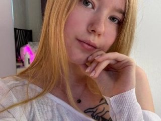 VelvetAnna live webcam thumbnail