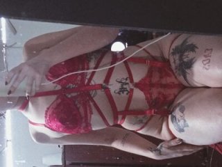 VenusDeMilo_55 live webcam thumbnail