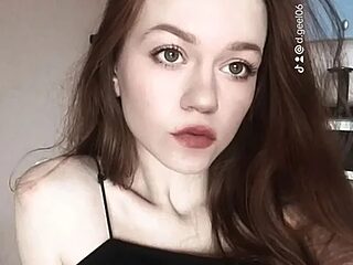 VeronaPavlock live webcam thumbnail