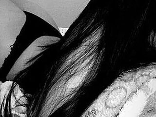 Veronikamilka live webcam thumbnail