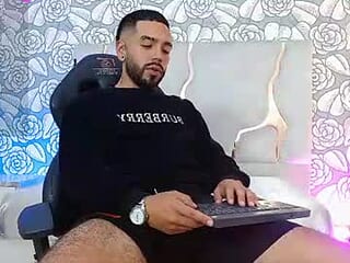 velvetdaniels_tay live webcam thumbnail