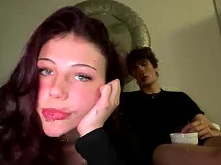 venusvamp111 live webcam thumbnail