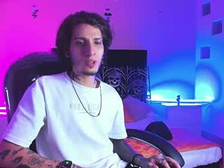 vergil_noir live webcam thumbnail