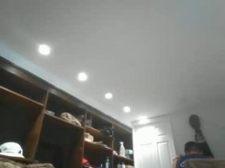 verysmallpeni live webcam thumbnail