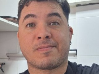 Victorjose3030 live webcam thumbnail