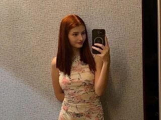ViolaHot_ live webcam thumbnail