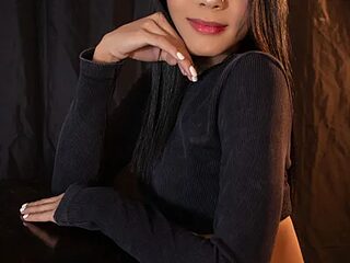 Violeta_Jimenez live webcam thumbnail