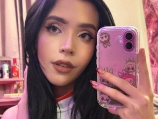 victoriabb28 live webcam thumbnail