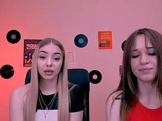 viola_sweet_ live webcam thumbnail