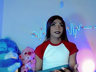violeta_r_01 live webcam thumbnail