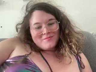 violetlyhappy live webcam thumbnail