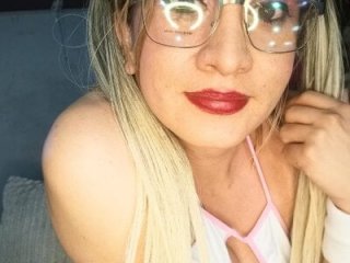 violl3tfoxx live webcam thumbnail