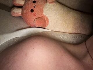 vip_sweetnes live webcam thumbnail