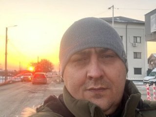 vitalik66679 live webcam thumbnail