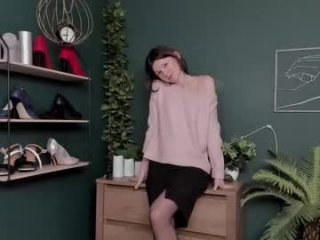 vivian_dream live webcam thumbnail