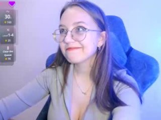vivivivikkie live webcam thumbnail