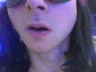 vixenwhitets live webcam thumbnail