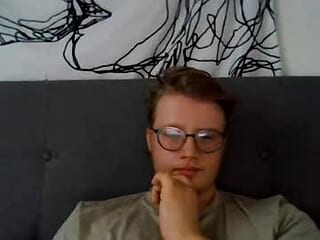 vmontminy31 live webcam thumbnail