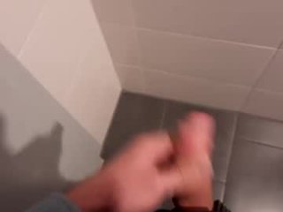 voyeuristicmcfly2 live webcam thumbnail