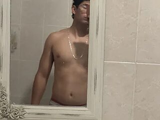 vrgrika live webcam thumbnail