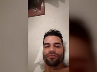 vyntagebartender live webcam thumbnail