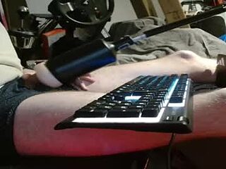 w00dy02 live webcam thumbnail