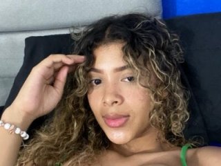 wendy_alejo1712 live webcam thumbnail