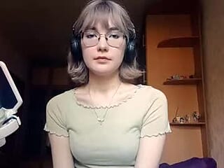 wenonashreeves live webcam thumbnail
