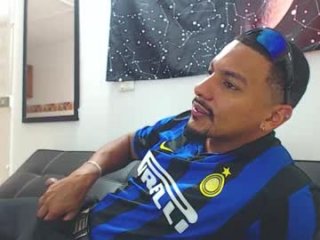 wesleyrogger live webcam thumbnail