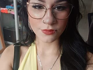 wet_kiiss live webcam thumbnail