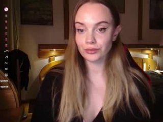 wet_lana live webcam thumbnail