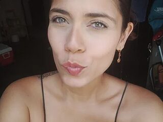 wet_vika live webcam thumbnail