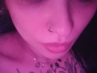 whatevaandissues live webcam thumbnail