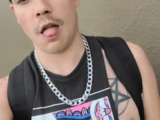 white69trash live webcam thumbnail