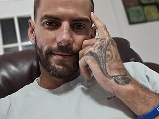 whiteboy4200 live webcam thumbnail