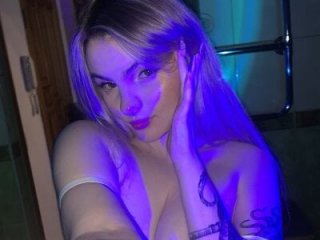 Wicked_cookie live webcam thumbnail