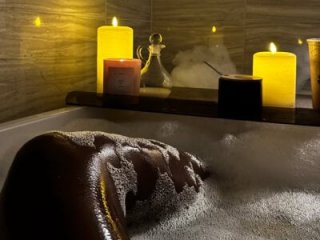 WildScarlet live webcam thumbnail