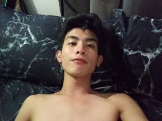 WildestTwink live webcam thumbnail