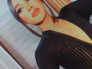 Winnie_Harllow live webcam thumbnail