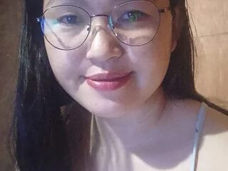 wildchinita00 live webcam thumbnail