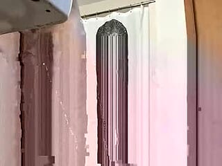 wiyenot63 live webcam thumbnail