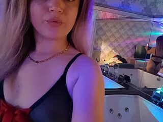 WooW_HotBig_Ass live webcam thumbnail