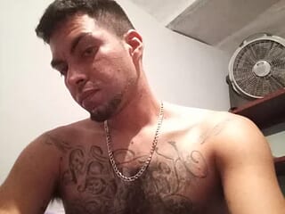x4jonkaz47l live webcam thumbnail