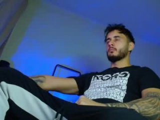 xandercagex live webcam thumbnail