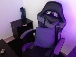 xanderstone00 live webcam thumbnail