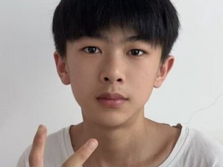 xiaohuangren01 live webcam thumbnail