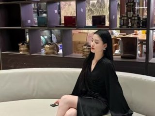 xiaoyiyi-0 live webcam thumbnail