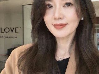 xinxinbabe live webcam thumbnail